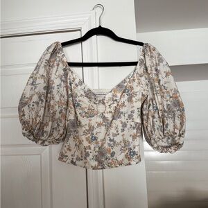 Floral puff sleeve top